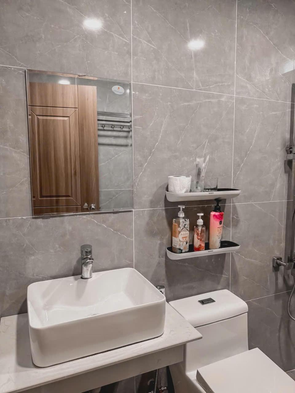 B786 Airport Apartment Ho Chi Minh City Bagian luar foto
